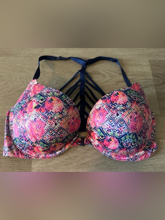 Victoria's Secret Other - Victoria's Secret Very Sexy Push Up Pink Floral Strappy-Back Bra 36D